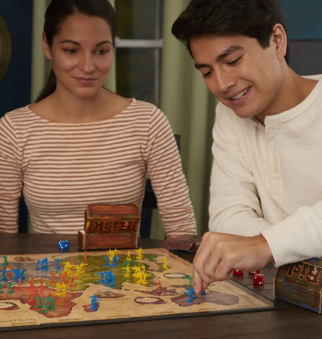 Juego De Mesa Fan Hasbro Gaming Risk