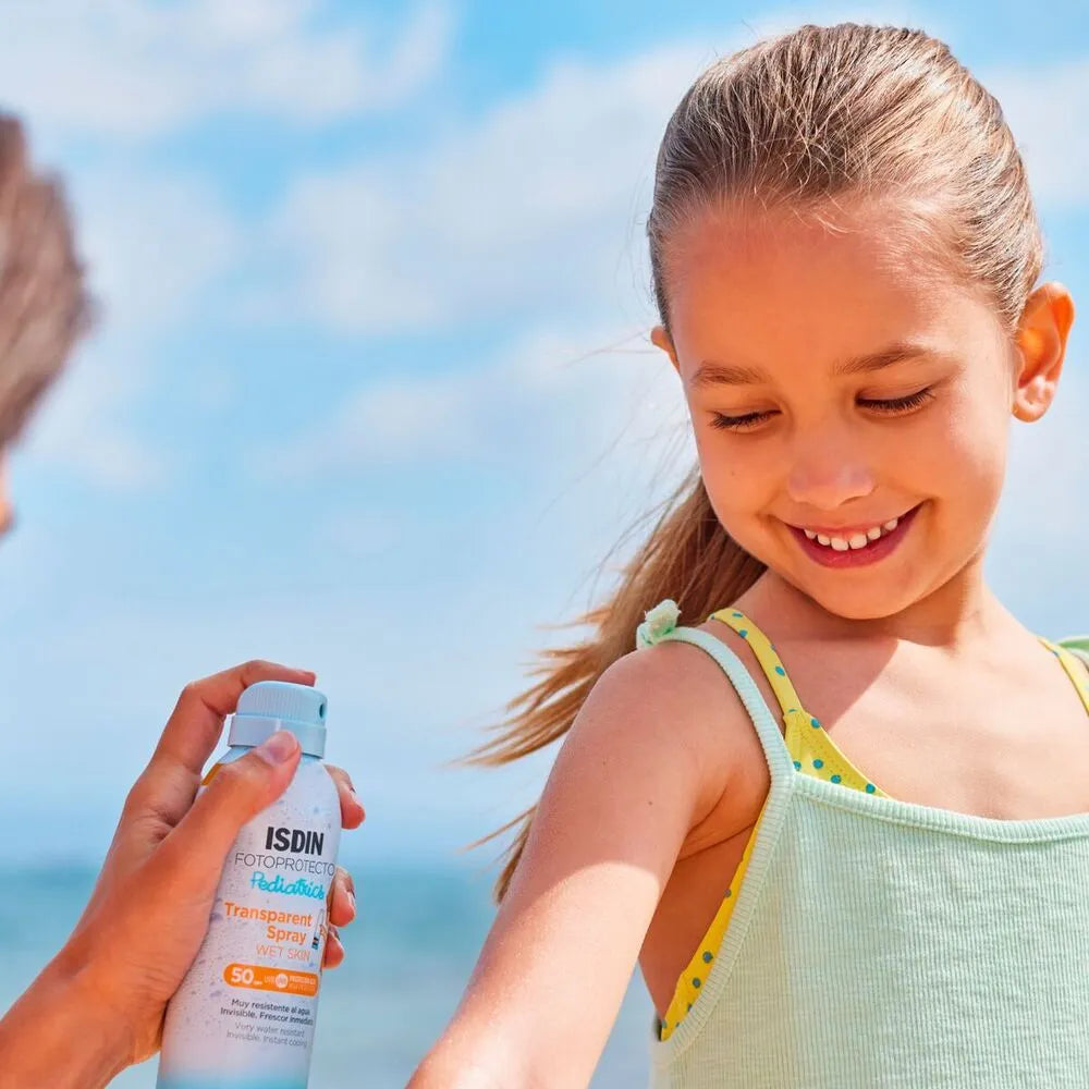 Fotoprotector Spray Wet Skin Pediatrics SPF 50+ – Isdin 250 mL