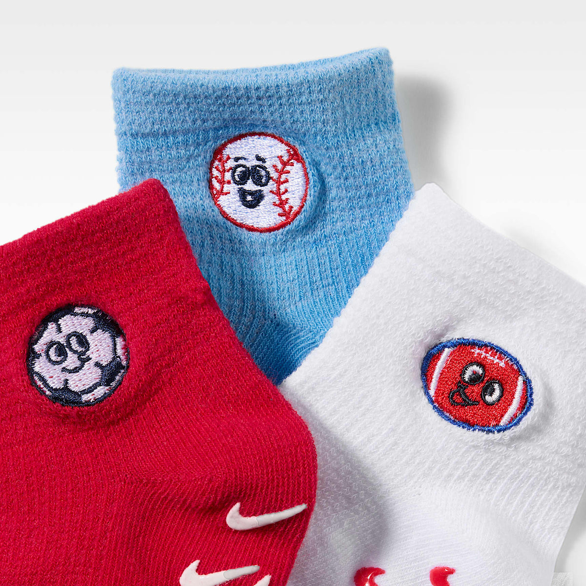 Calcetines de agarre multideportes de diseño tipo waffle para bebé Nike – Rojo universitario – vista 2