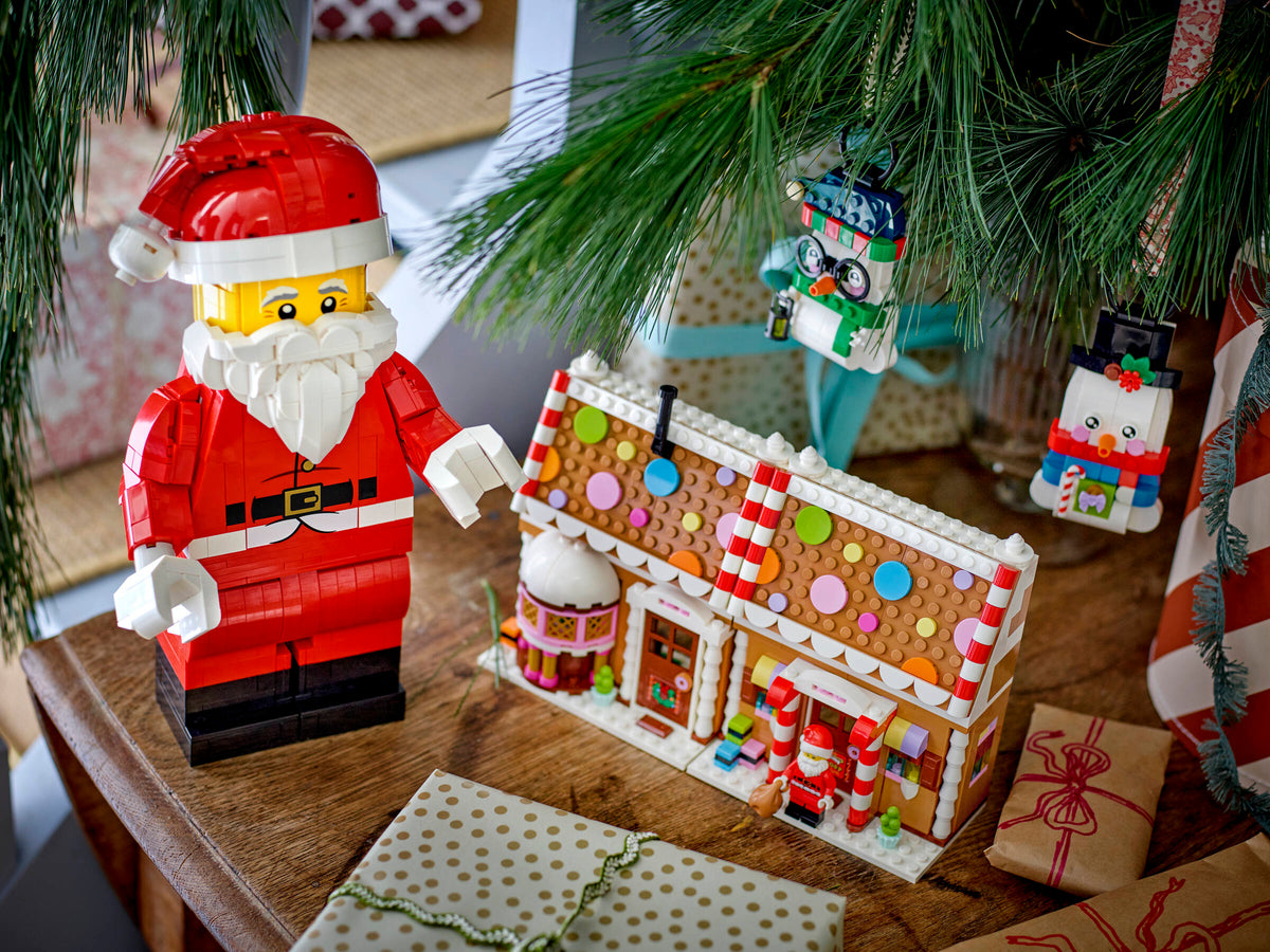 LEGO Minifigures Minifigura de Papá Noel a Gran Escala 40820