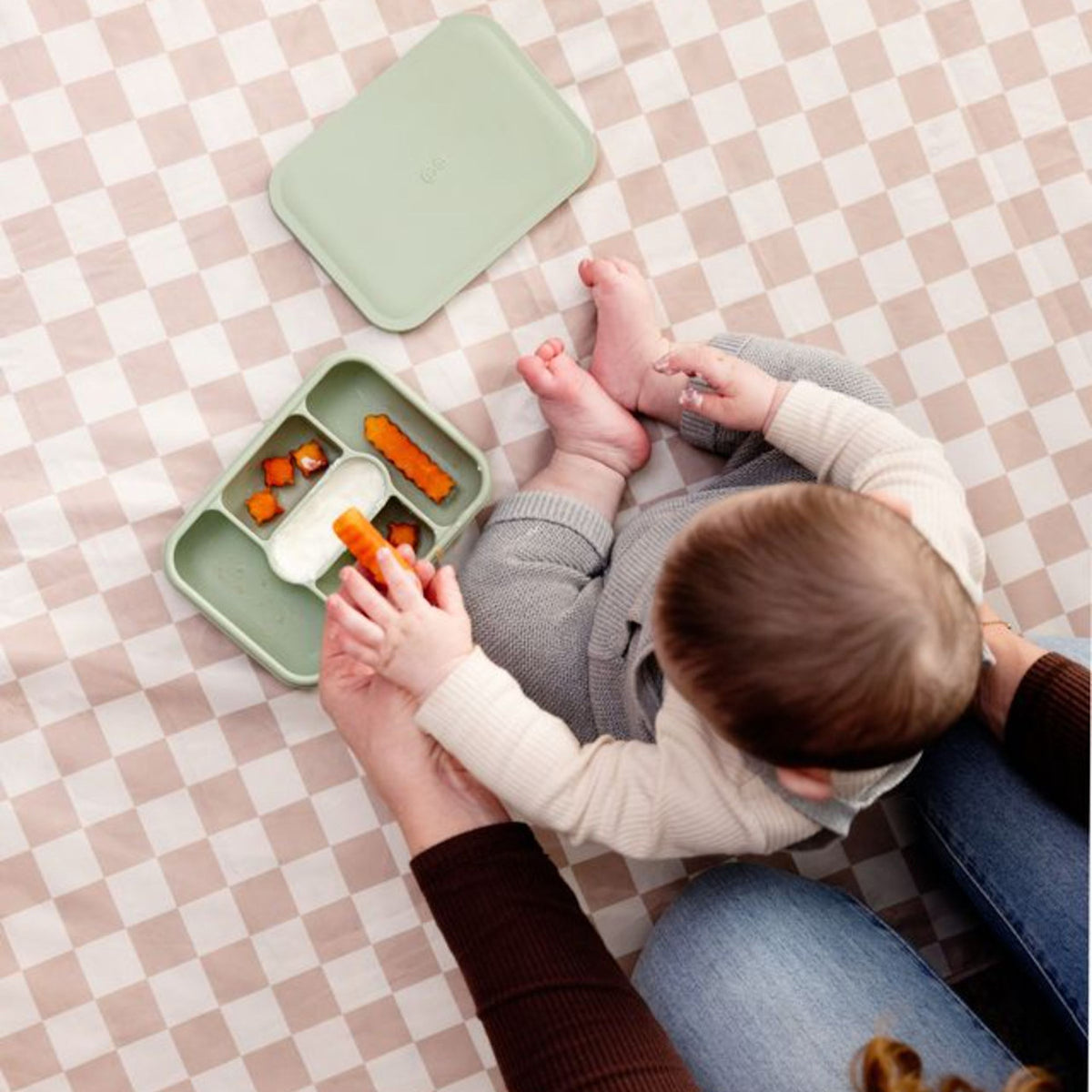 Caja de Viaje para Alimentación Autorregulada ezpz - Sage
