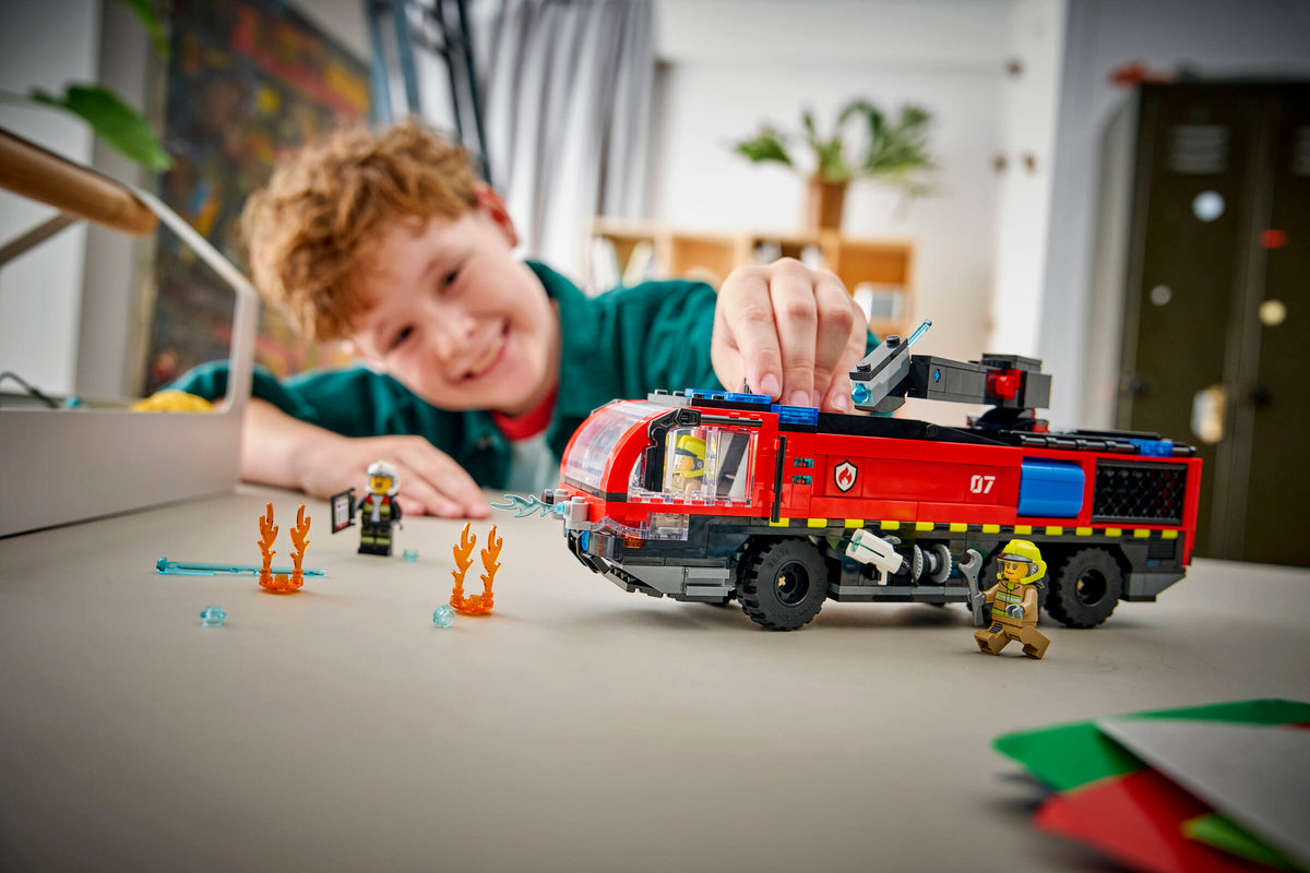 LEGO City Camión de Bomberos de Aeropuerto 60499