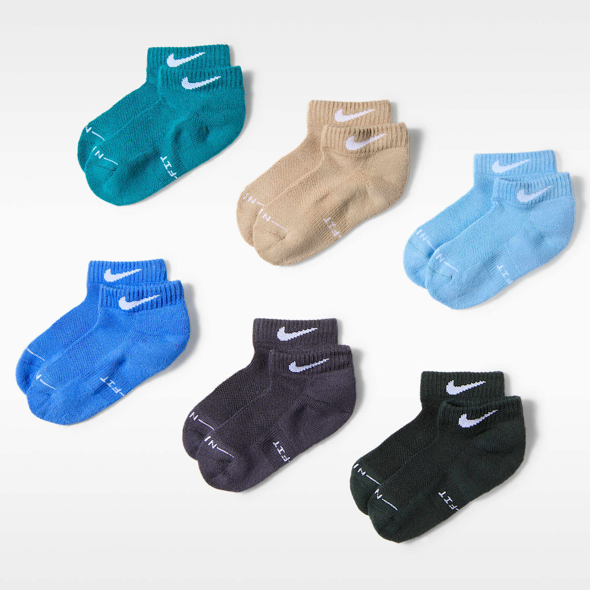 Calcetines al tobillo Dri-FIT Elevated Everyday para niños (6 pares) Nike – Abeto brillante – vista 1