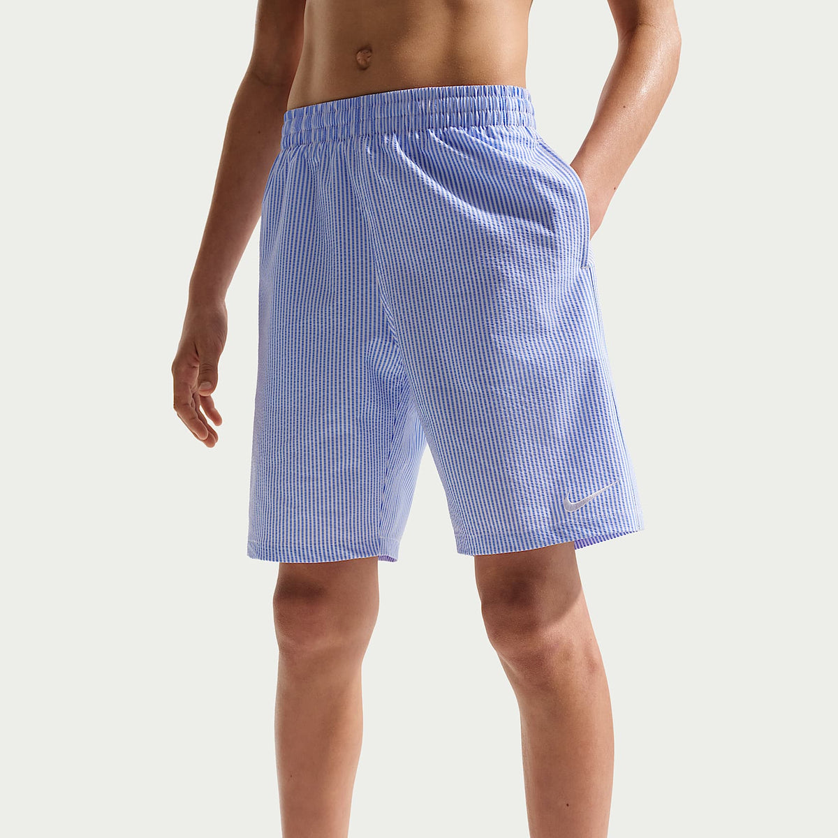 Shorts de playa o alberca con forro de ropa interior de 18 cm y textura ondulada para niño talla grande Nike Swim Breaker – Azul cristal – vista 2