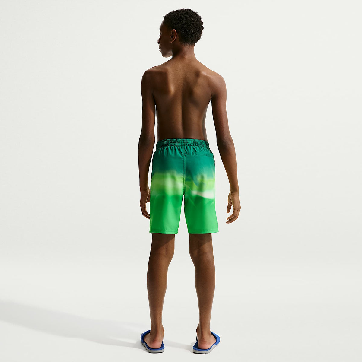 Shorts de playa o alberca con forro de ropa interior de 18 cm para niño talla grande Nike Swim Breaker – Malaquita – vista 5