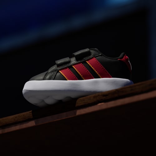 Tenis adidas Disney Mickey Mouse Grand Court para Bebés y Niños Pequeños KI9186