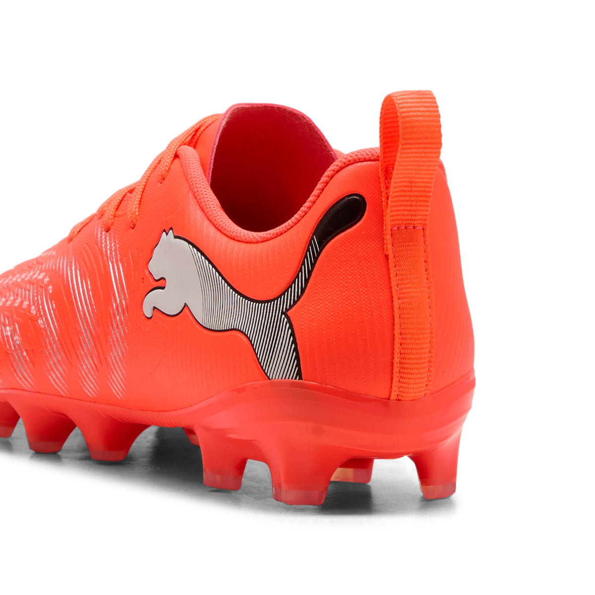 4 Colores, Tacos de fútbol FUTURE 9 PLAY FG/AG juvenil – Glowing Red-PUMA White-PUMA Black-PUMA Silver – vista 3