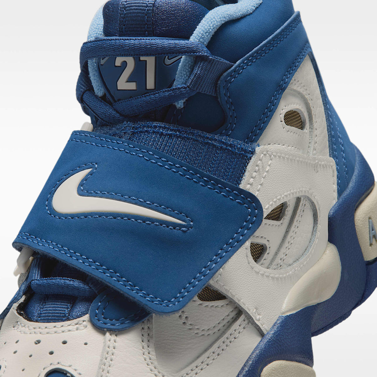 Nike Air Diamond Turf II – Vela/Gris azulado/Oro metalizado/Azul marino místico – vista 7