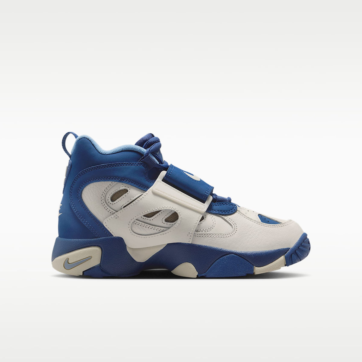 Nike Air Diamond Turf II – Vela/Gris azulado/Oro metalizado/Azul marino místico – vista 3