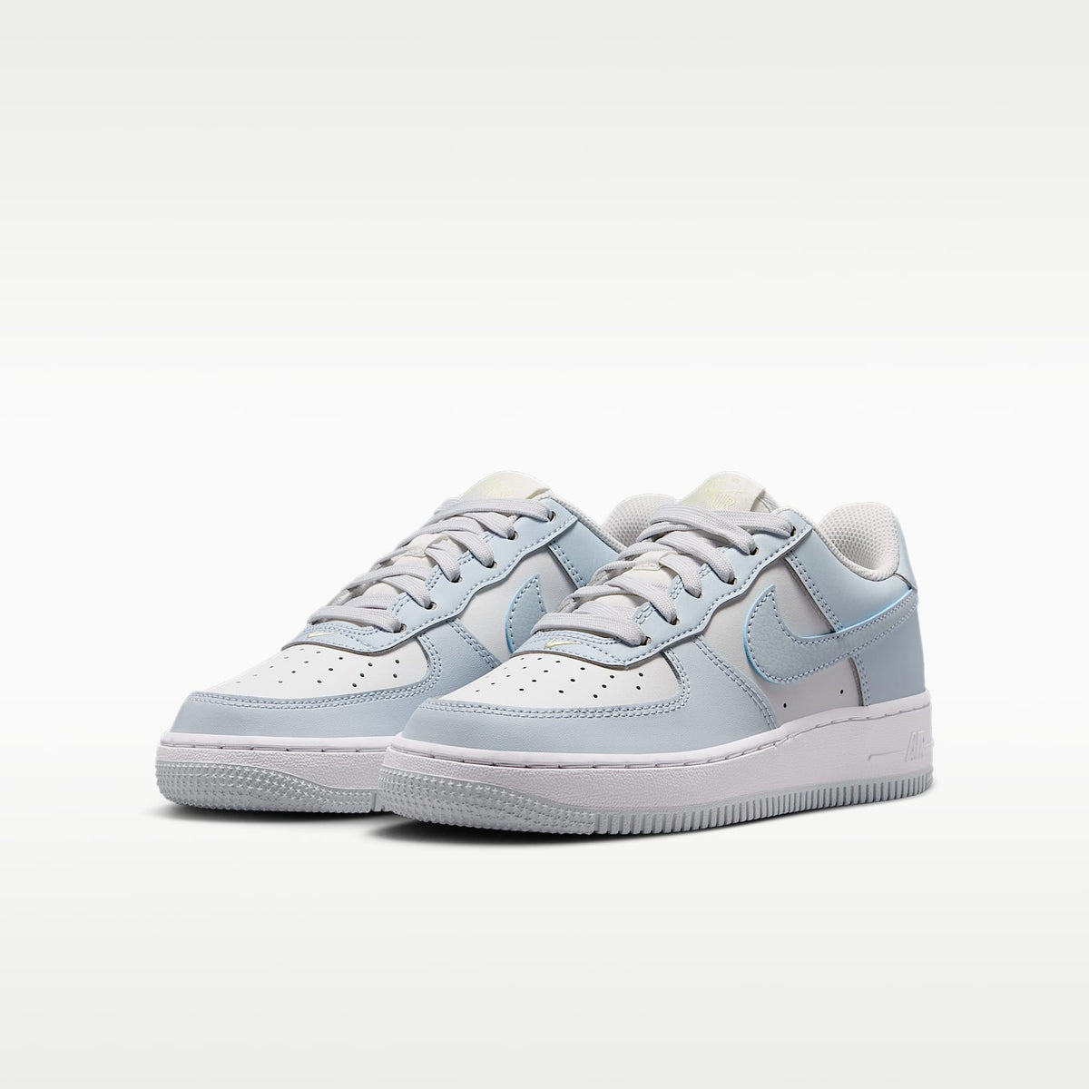 Nike Air Force 1 – Tinte platino/Alabastro/Blanco/Halo – vista 5