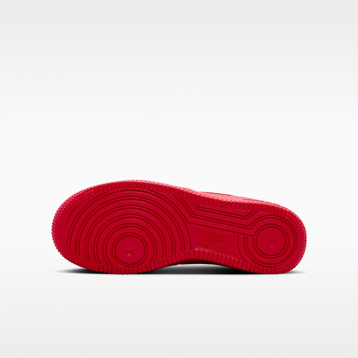 Nike Air Force 1 – Rojo universitario/Negro/Rojo universitario – vista 2
