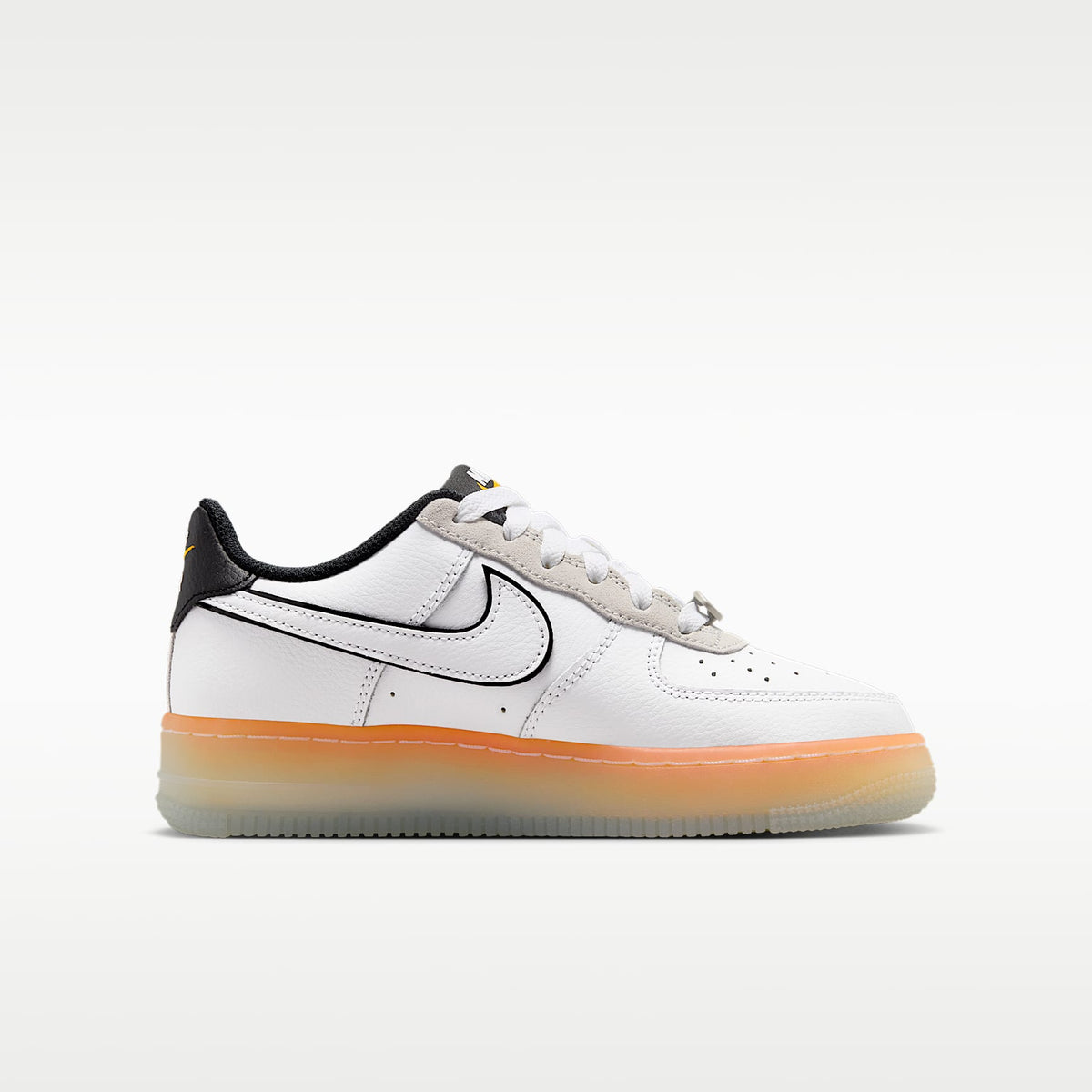 Nike Air Force 1 – Blanco/Negro/Piel de naranja/Blanco – vista 3