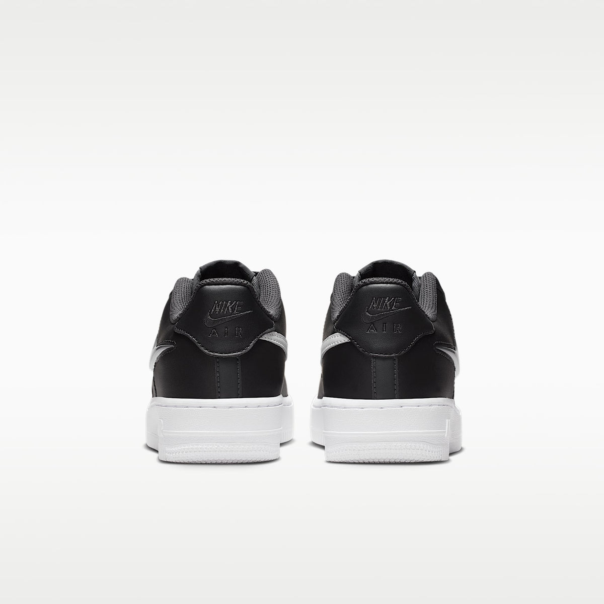 NIke Air Force 1 – Gris humo oscuro/Negro/Blanco/Gris vasto – vista 6
