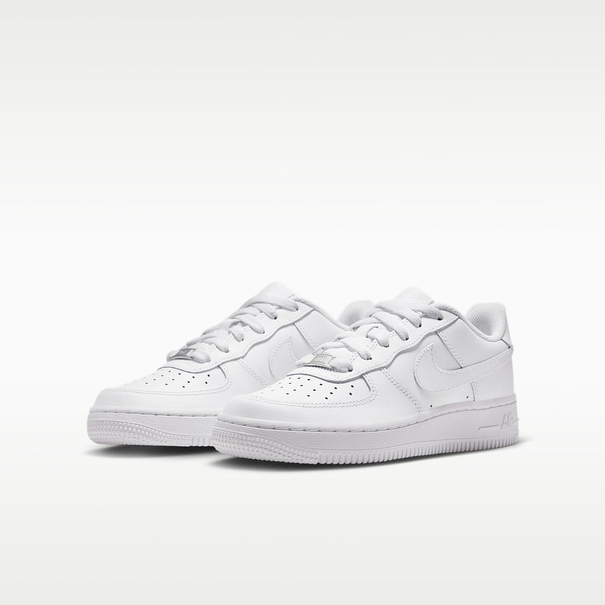 Nike Air Force 1 LE – Blanco/Blanco – vista 5