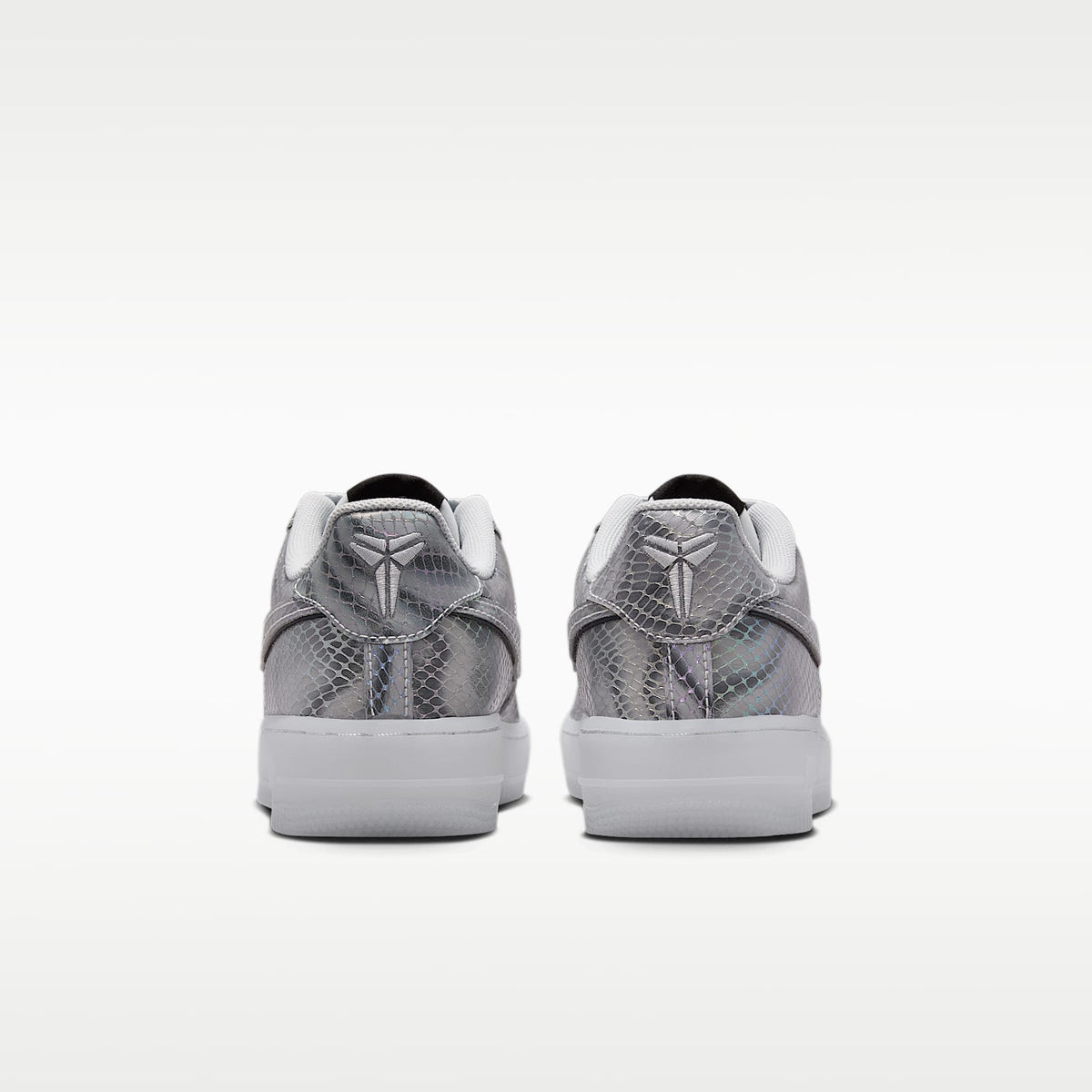 Kobe Air Force 1 Low – Azul militar claro/Azul militar claro/Azul militar claro – vista 6