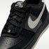 Nike Air Force 1 LV8 2 – Negro/Hueso claro – vista 7