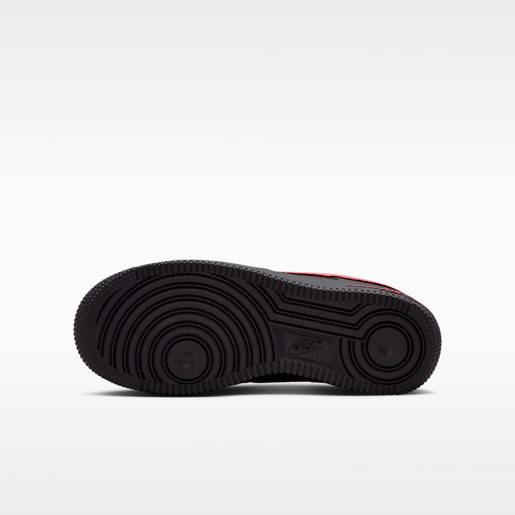 Nike Air Force 1 LV8 – Negro/Negro/Negro/Rojo universitario – vista 2
