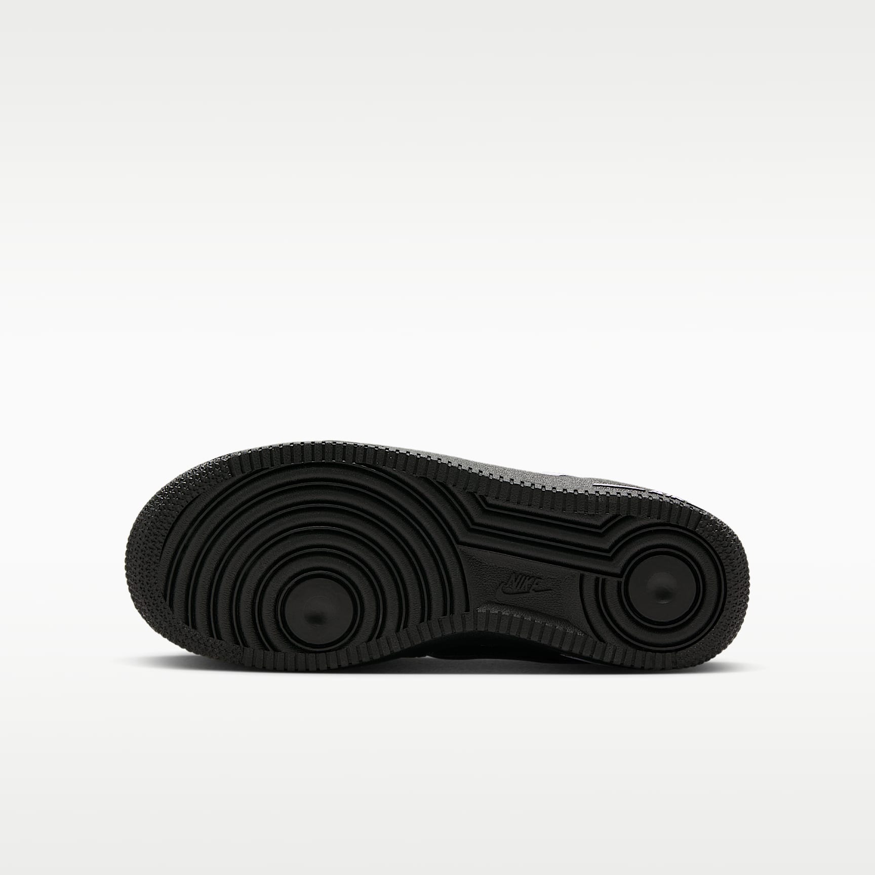 Nike Air Force 1 LV8 – Negro/Hortensias – vista 2