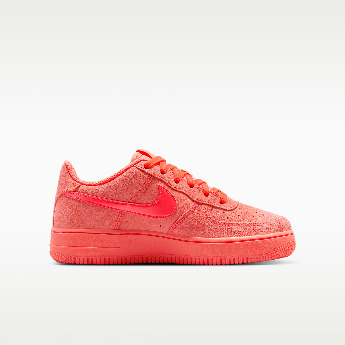 Nike Air Force 1 Suede – Lava cálido/Lava cálido/Lava cálido – vista 3