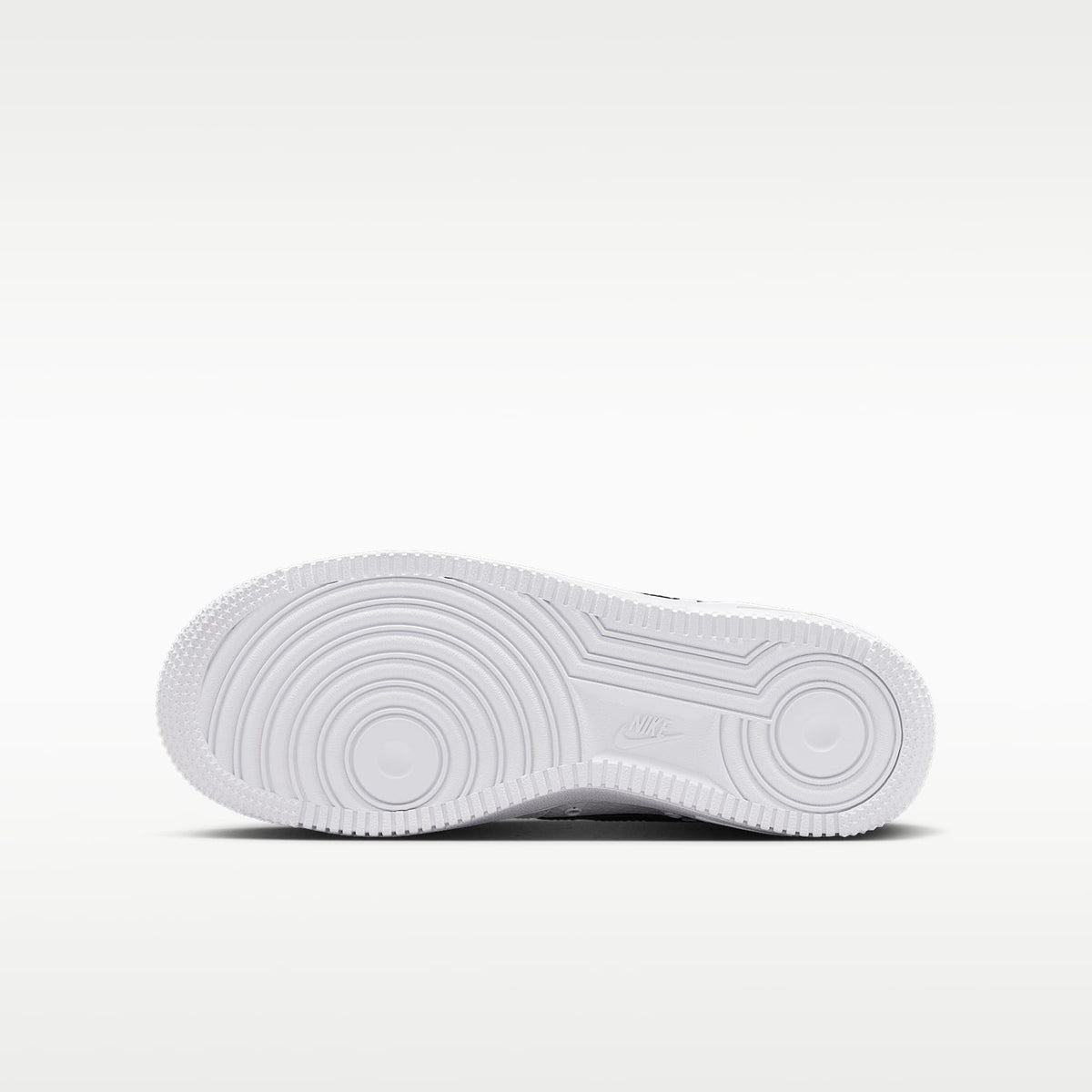 Nike Air Force 1 Tech – Blanco/Blanco/Negro – vista 2