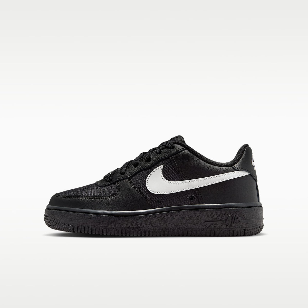 Nike Air Force 1 Tech – Negro/Negro/Blanco – vista 1