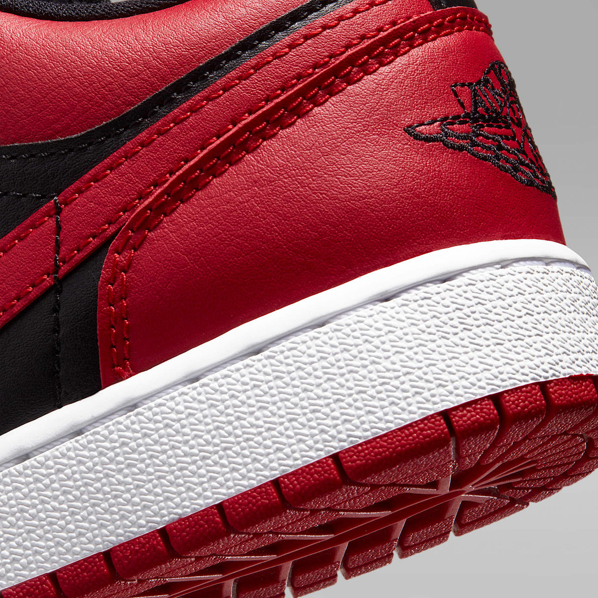 Air Jordan 1 Low – Rojo gimnasio/Blanco/Negro – vista 8