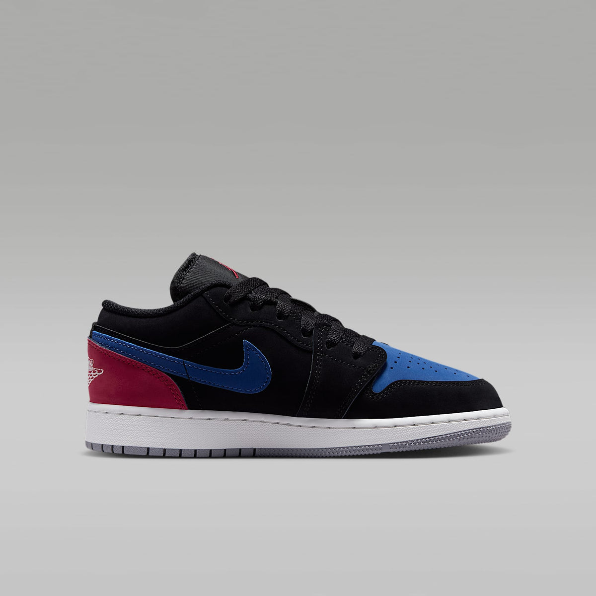 Air Jordan 1 Low – Negro/Azul genuino/Rojo universitario/Blanco cumbre – vista 3