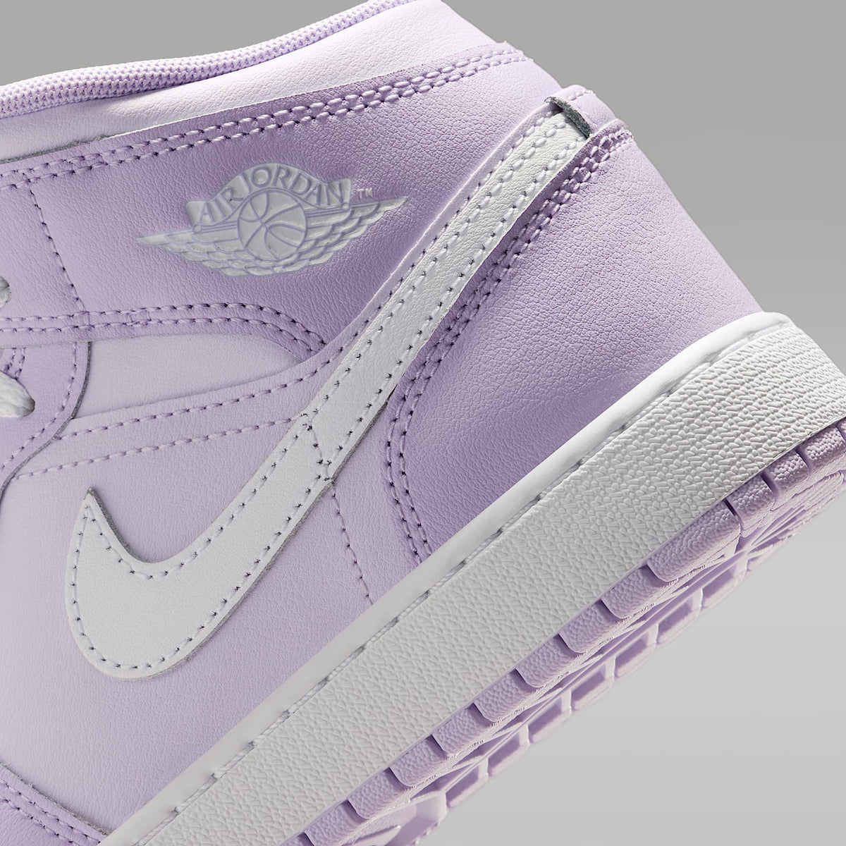 Air Jordan 1 Mid – Bruma violeta/Uva ligero/Blanco – vista 8