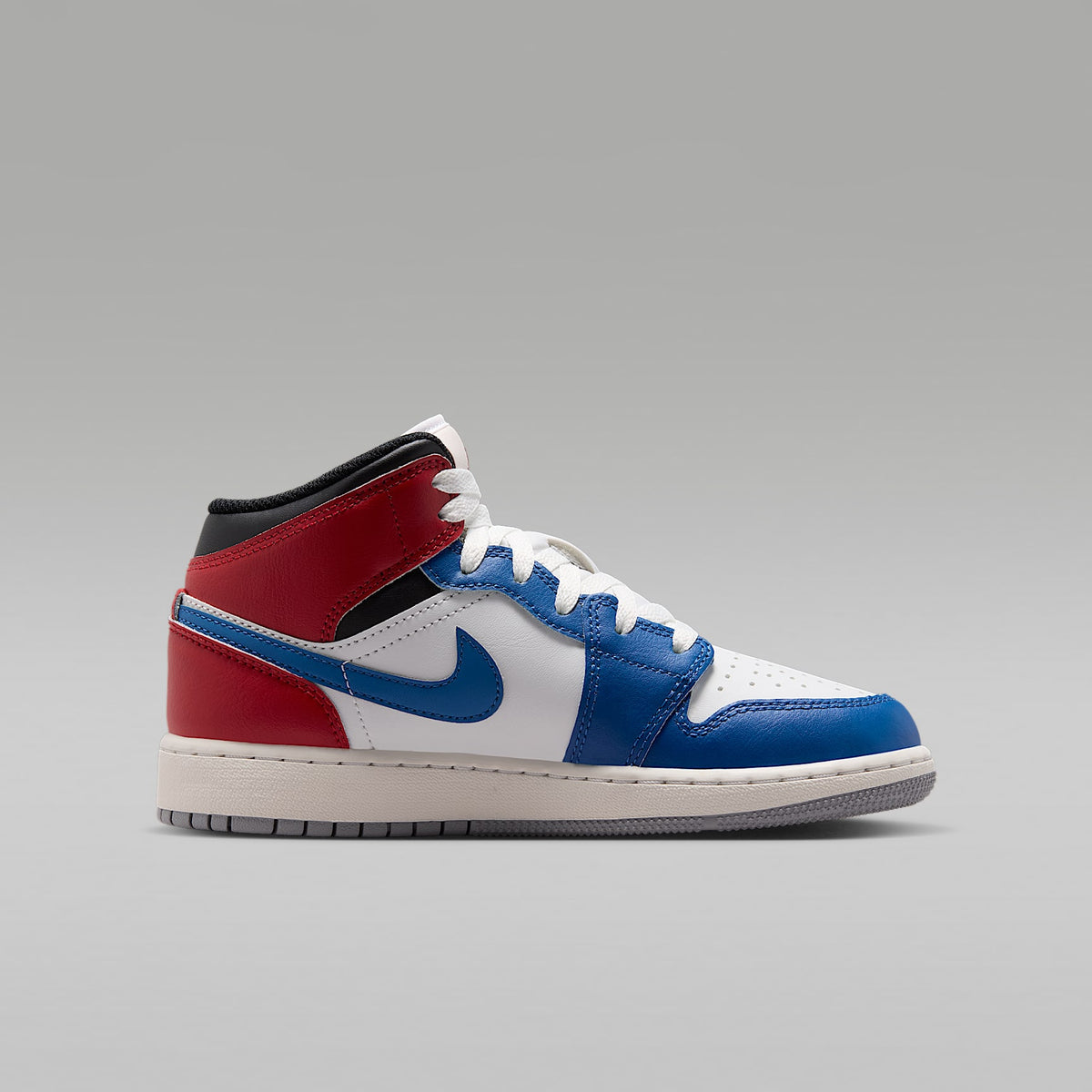 Air Jordan 1 Mid – Azul genuino/Rojo universitario/Negro/Blanco cumbre – vista 3