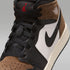 Air Jordan 1 Mid – Negro/Pelaje pardo/Rojo universitario/Fantasma – vista 7