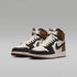 Air Jordan 1 High OG "Love Letter" – Marrón sombra/Tostado británico claro/Tostado británico claro/Rojo team – vista 5