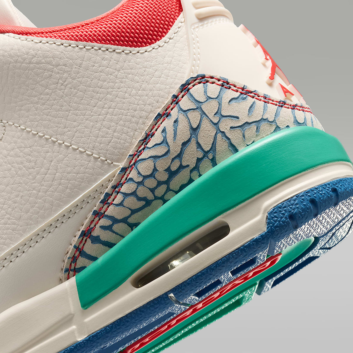 Air Jordan 3 Retro "Play Your Way" – Tiza/Azul genuino/Verde cinético/Rojo pista – vista 8