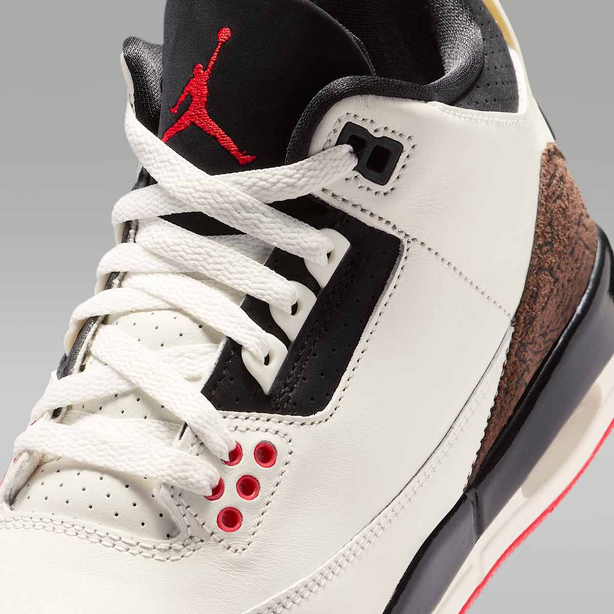 Air Jordan 3 "World's Best" – Vela/Rojo universitario/Marfil pálido/Negro – vista 7