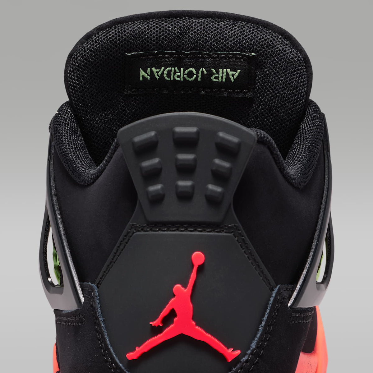 Air Jordan 4 Retro – Negro/Mango brillante/Voltio ligero/Infrarrojo 23 – vista 9