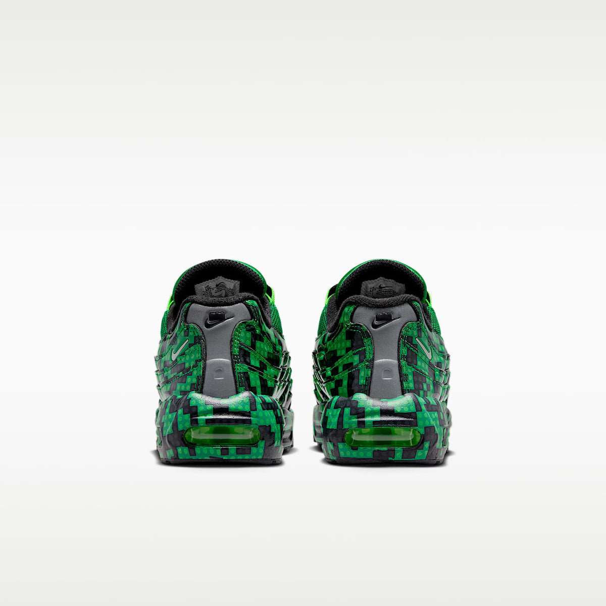 Nike Air Max 95 x LEGO® Collection – Verde suerte/Negro/Verde strike/Plata metalizado – vista 6