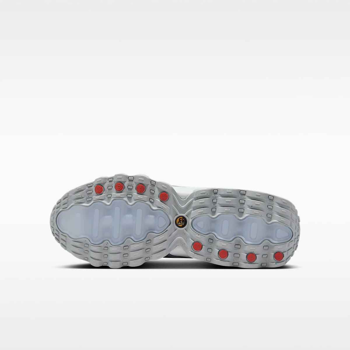 Nike Air Max Dn8 – Gris lobo/Blanco cáscara de huevo/Blanco cáscara de huevo/Plata metalizado – vista 2
