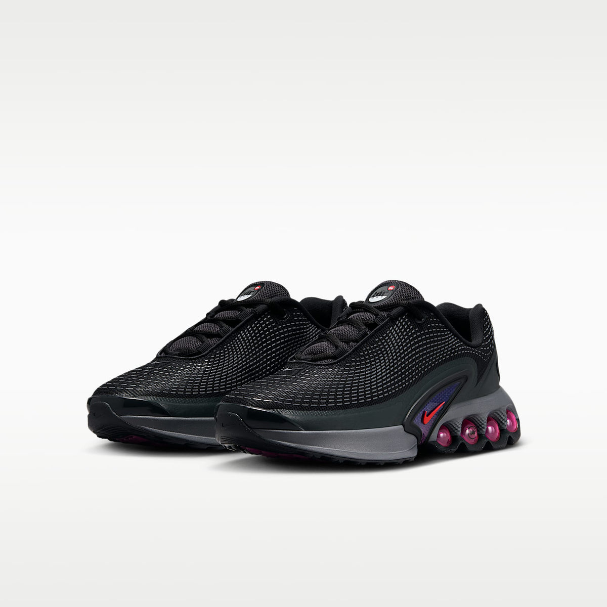 Nike Air Max Dn – Negro/Gris humo oscuro/Antracita/Carmesí claro – vista 5