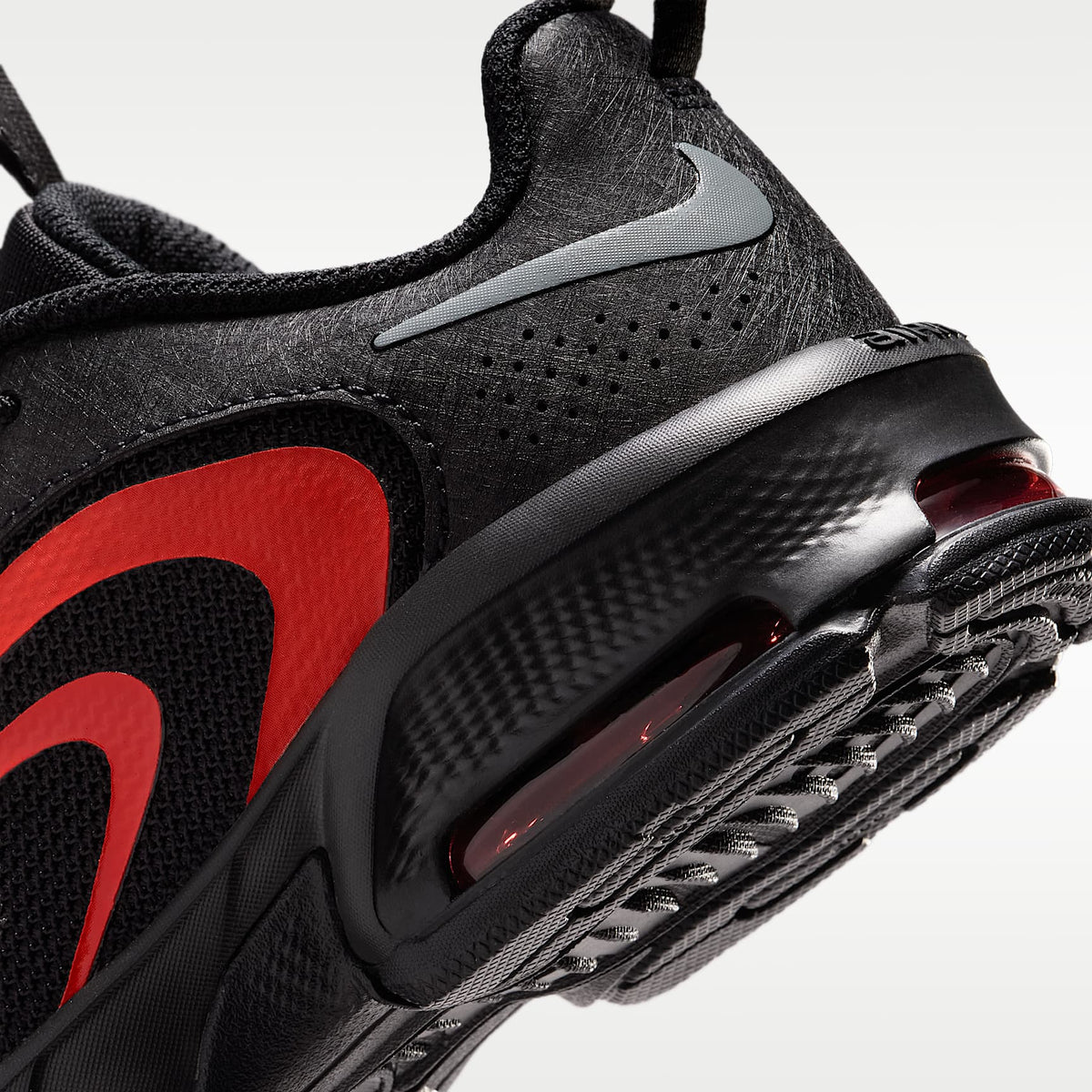 Nike Air Max Fire – Negro/Rojo picante/Gris humo – vista 8