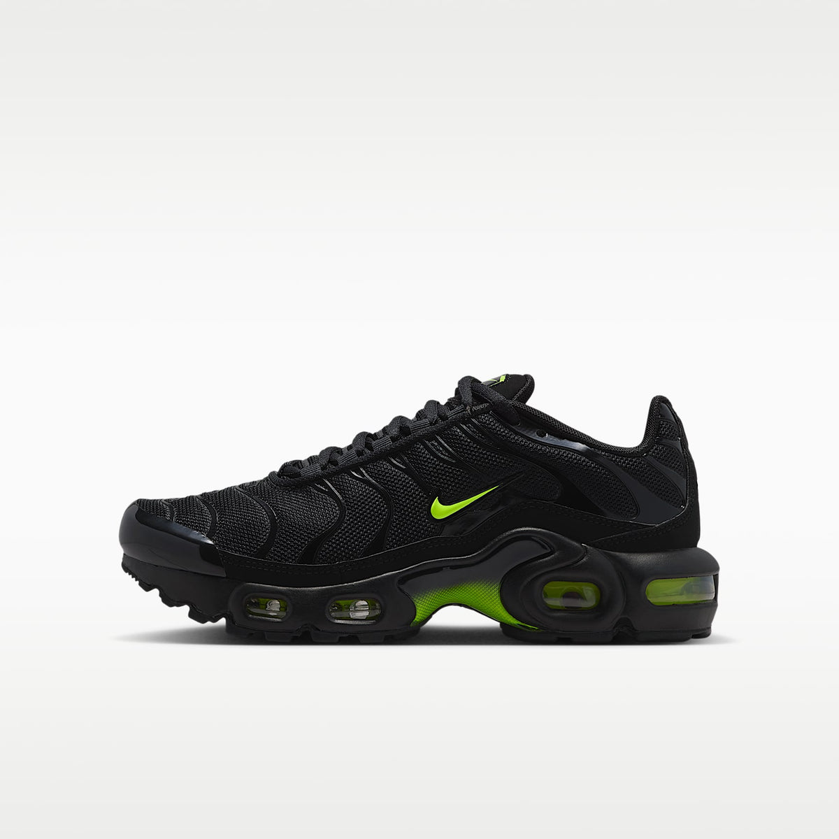 Nike Air Max Plus – Negro/Negro/Hielo volt – vista 1