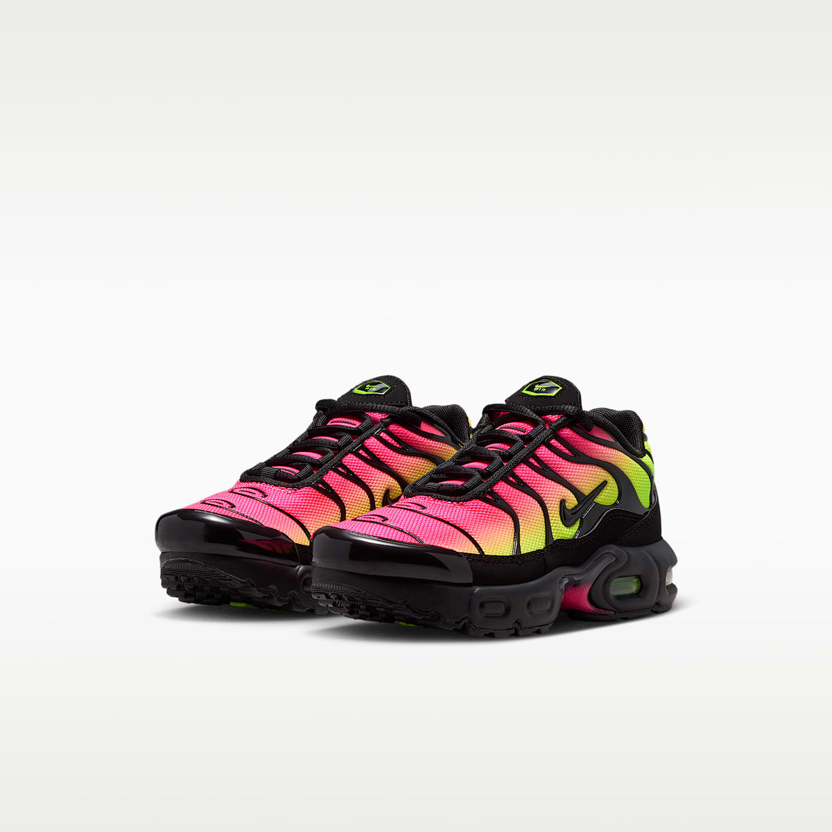 Nike Air Max Plus – Negro/Hiperrosa/Volt/Negro – vista 5