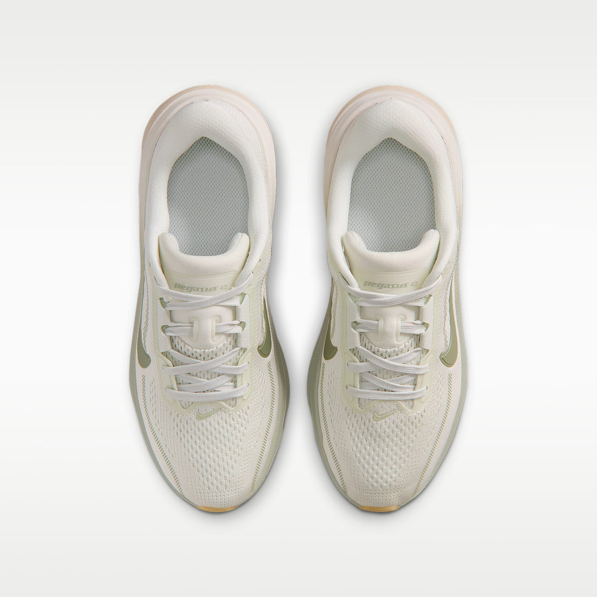 Nike Pegasus 42 – Halo pícea/Marfil pálido/Marrón claro goma/Horizonte jade – vista 4