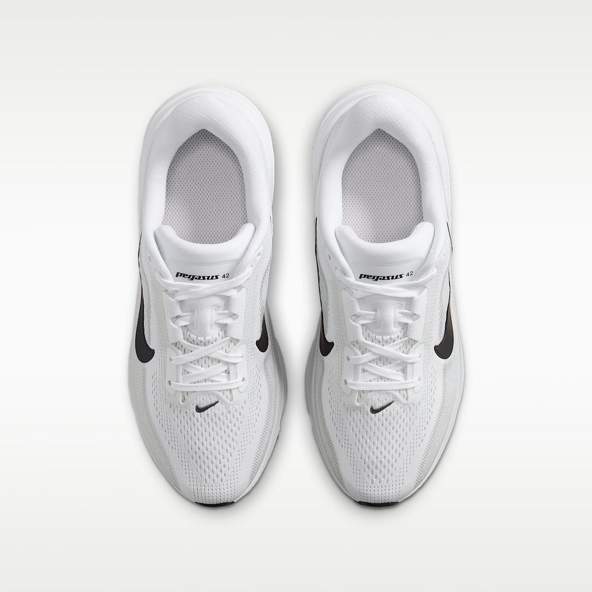 Nike Pegasus 42 – Blanco/Polvo fotón/Negro – vista 4