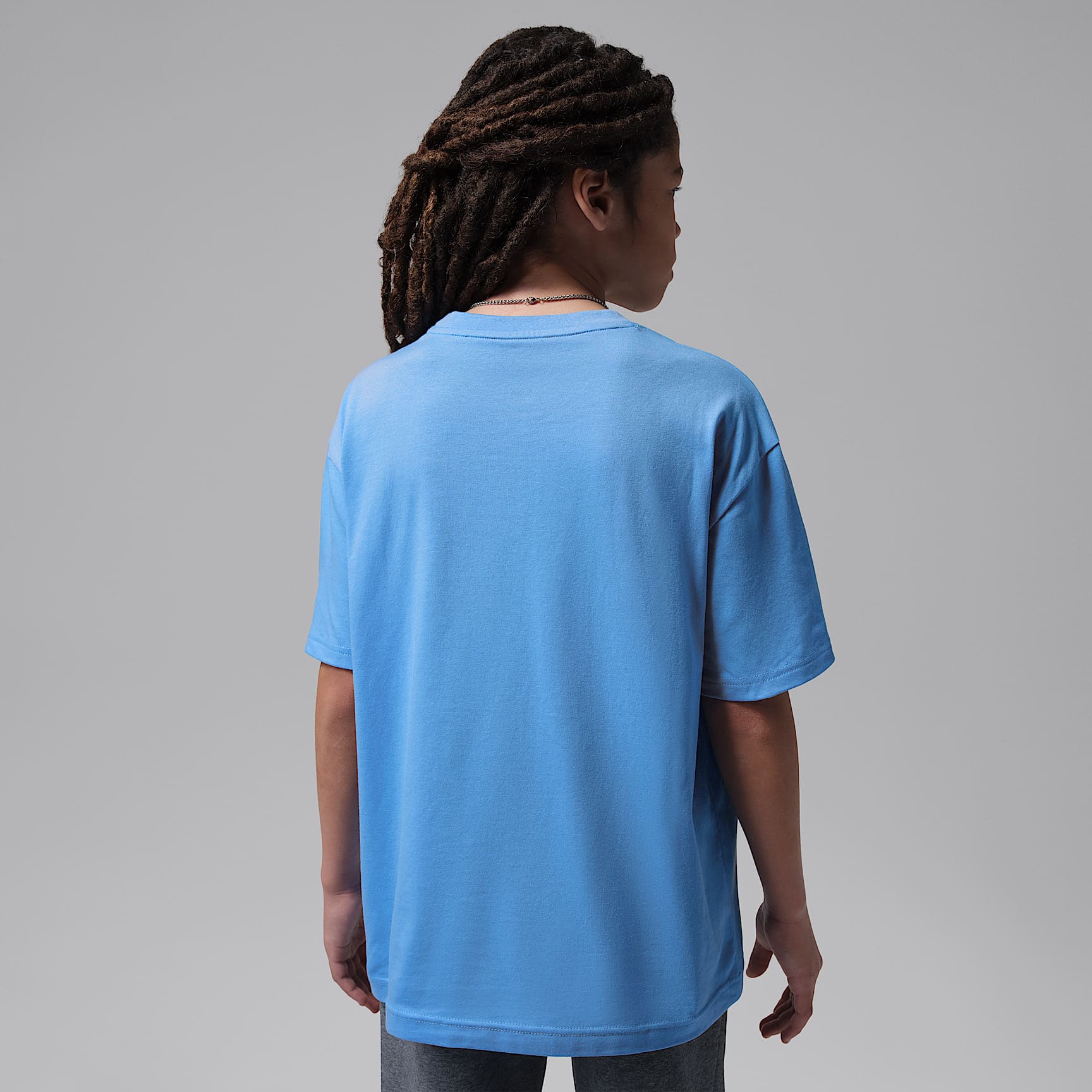 PlayeraAJ11 University Blue Retro GOAT para niños talla grande Jordan – Azul universitario – vista 2