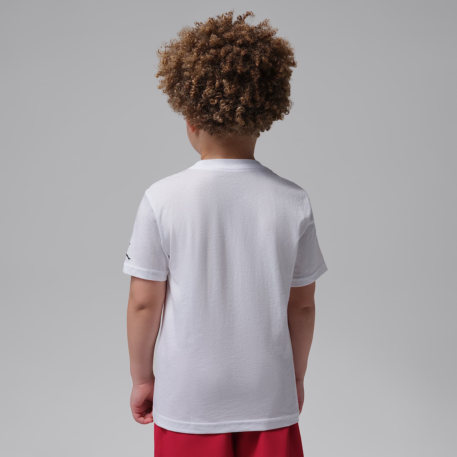 Playera AJ3 Hanging para niños talla pequeña Jordan – Blanco – vista 2