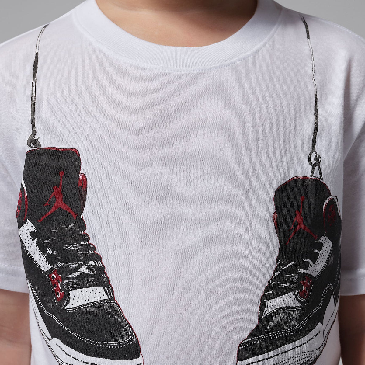 Playera AJ3 Hanging para niños talla pequeña Jordan – Blanco – vista 4