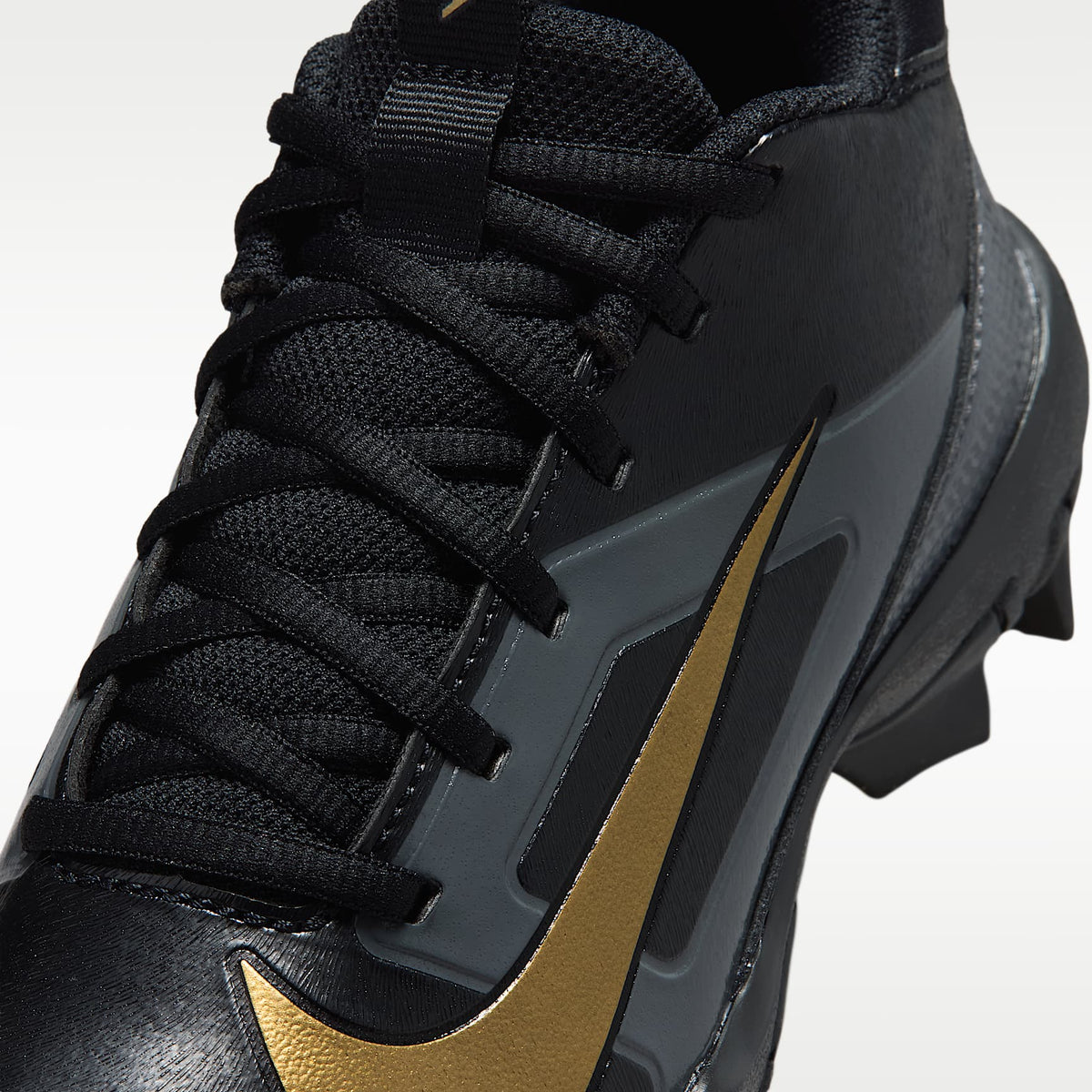 Nike Alpha Menace Shark "Saquon Barkley" – Negro/Gris oscuro/Blanco/Oro metalizado – vista 8