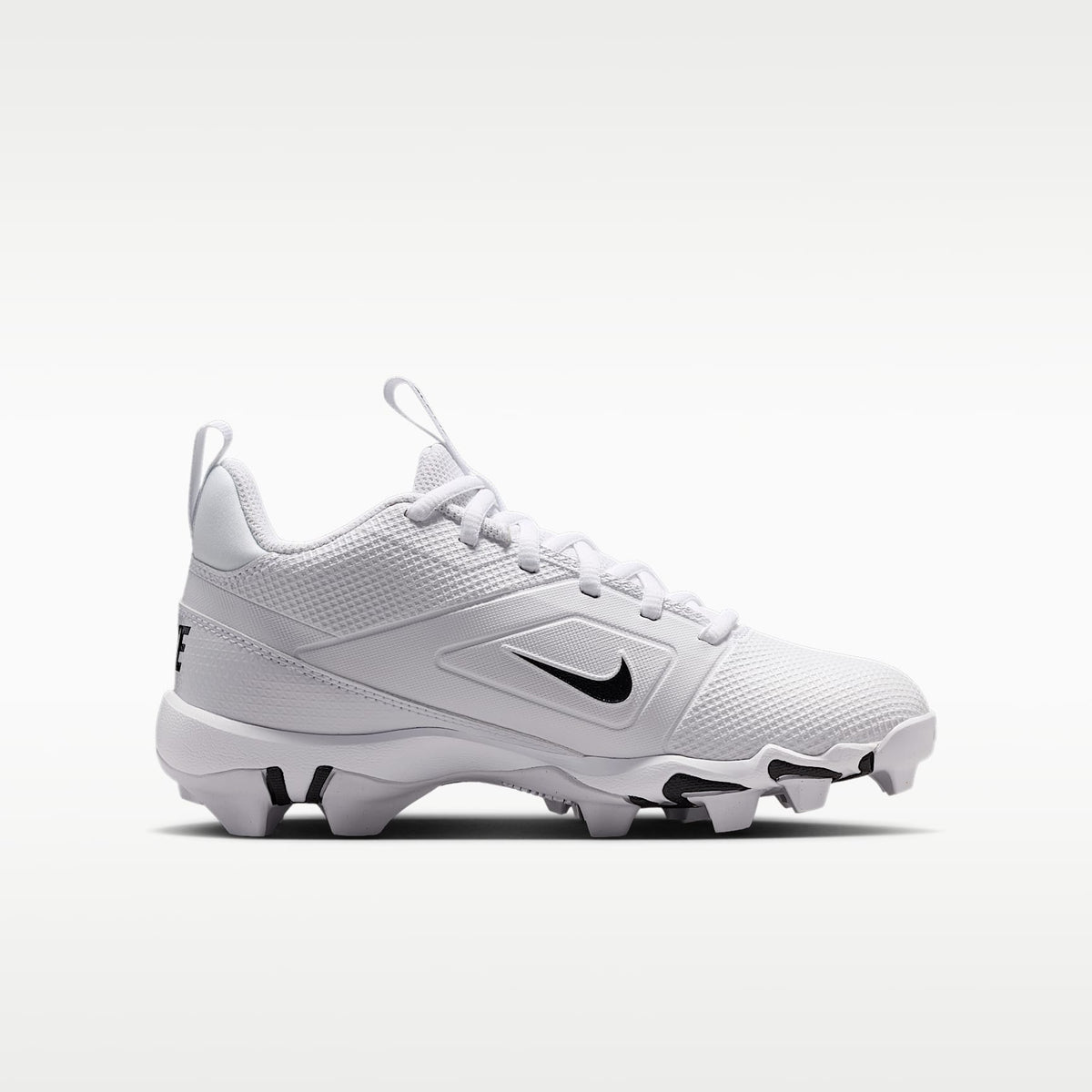 Nike Alpha Menace 4 Shark – Blanco/Blanco/Negro – vista 3