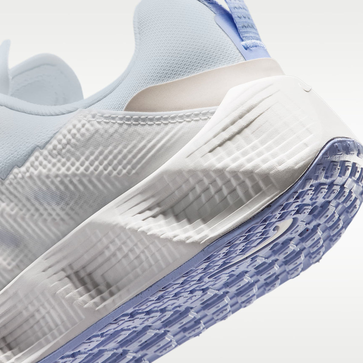 Nike Ava Rover – Halo/Tinte platino/Cardo claro – vista 8