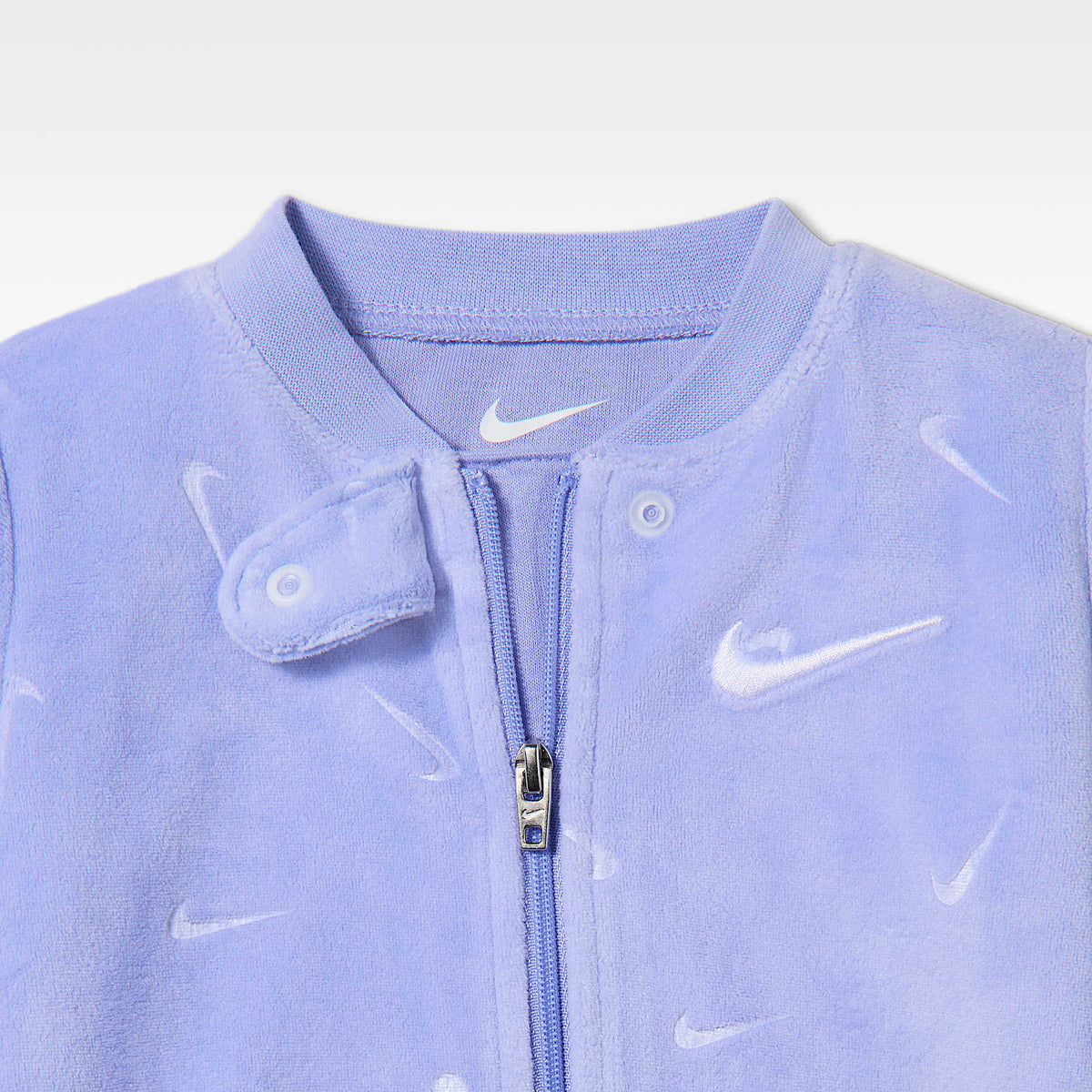 Mono completo para bebé (0-9 meses) Nike Baby Essentials – Cardo claro – vista 3