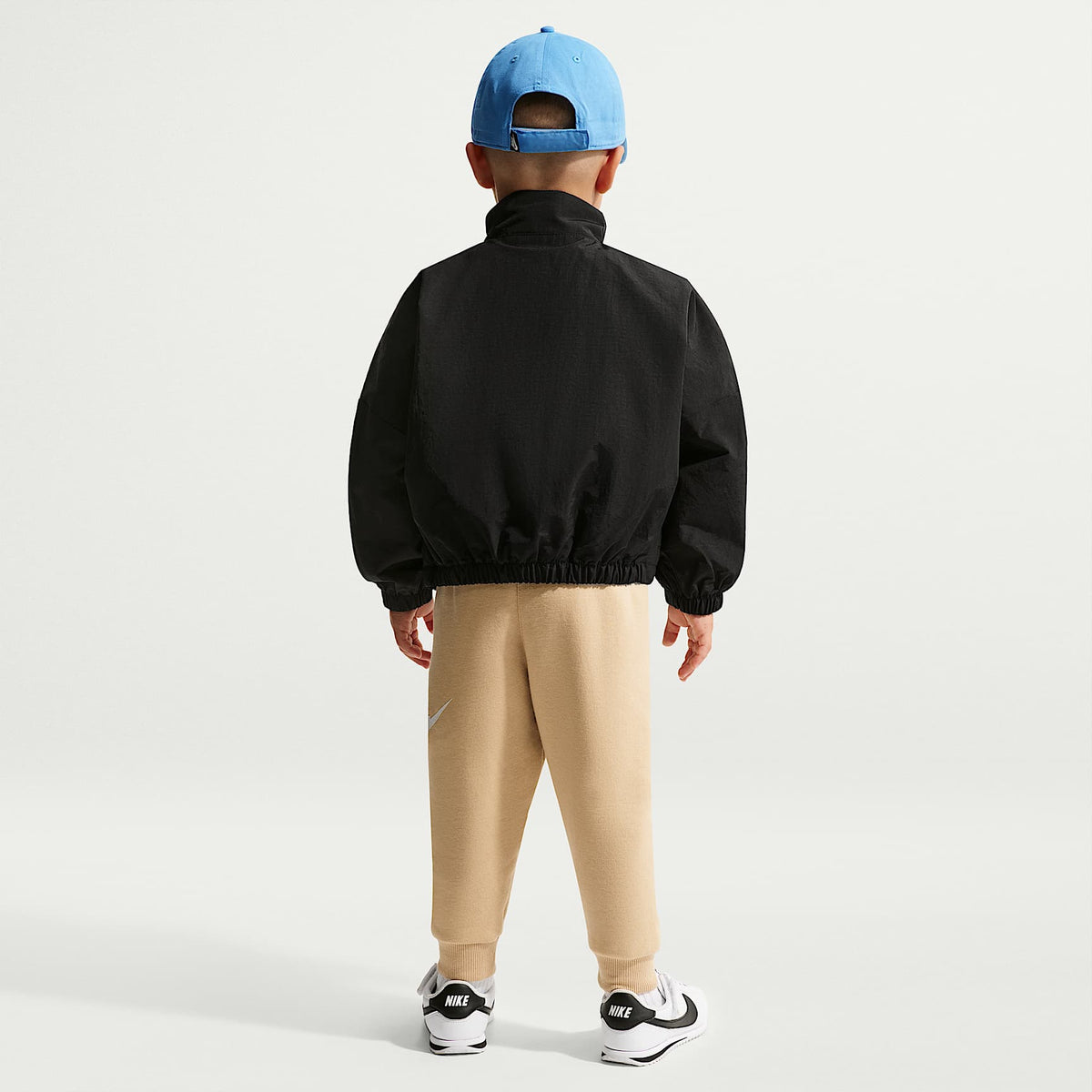 Chamarra cortavientos Swoosh Big sin capucha infantil Nike – Negro – vista 5